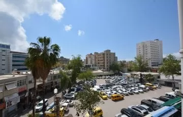 مكتب في قلب مراد باشا انطاليا للبيع