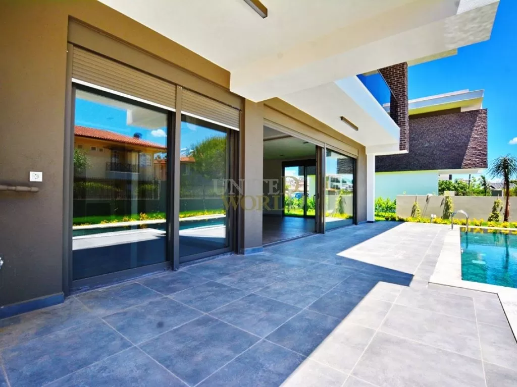spacious_private_villa_for_sale_in_antalya_dosemealti_(12).jpg
