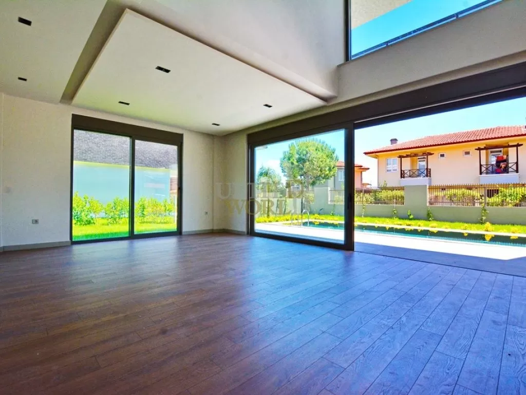 spacious_private_villa_for_sale_in_antalya_dosemealti_(8).jpg