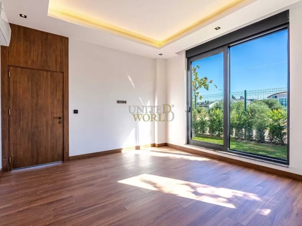 discover_the_ultimate_in_villa_luxury_(3).jpeg