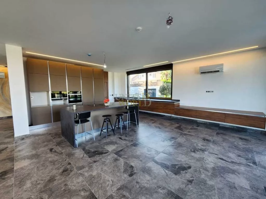 discover_the_ultimate_in_villa_luxury_(44).jpeg