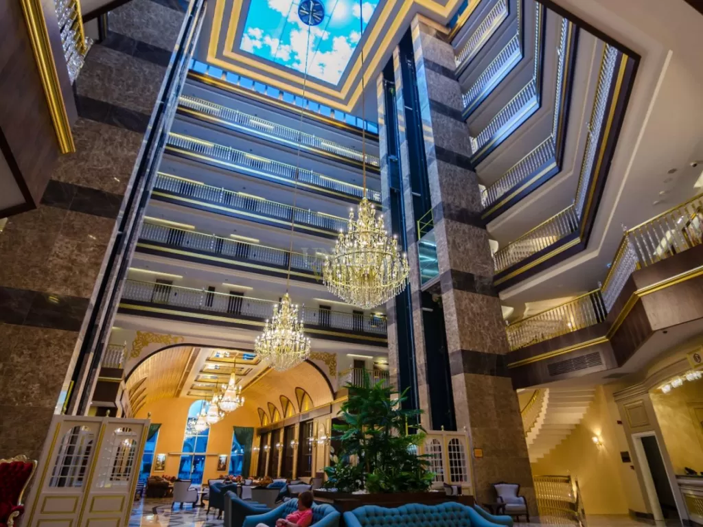 Alanya'da Satılık 5 yıldızlı otel - deniz manzaralı